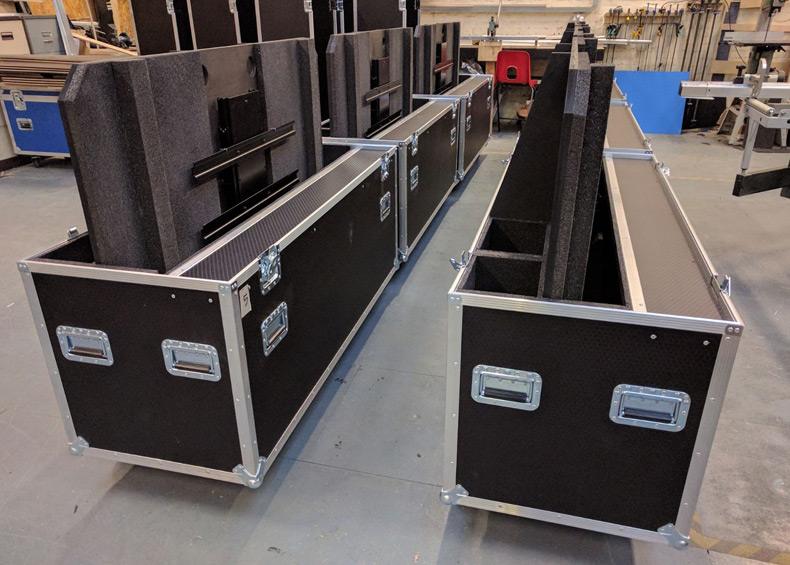 Flight Cases for demo Surface Hubs